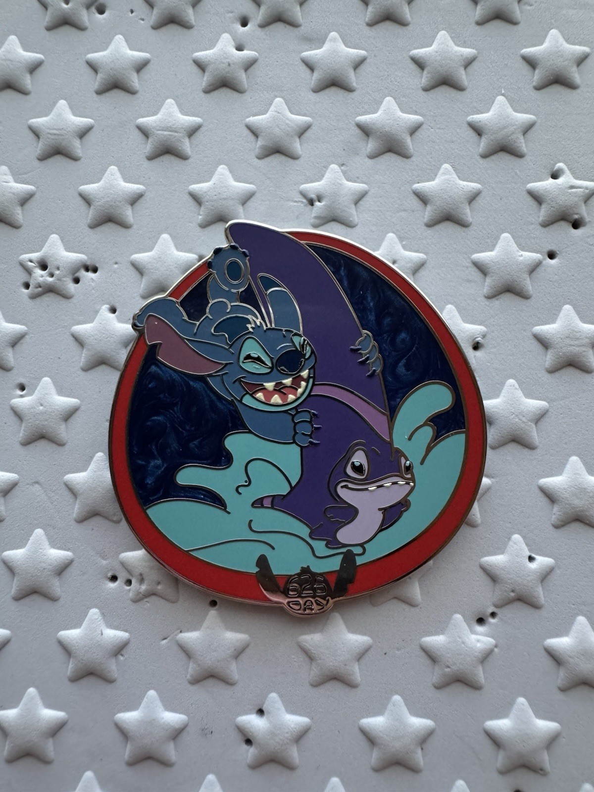 2026 Disney Stitch 626 Experiments Mystery Pin - Stitch and Sinker
