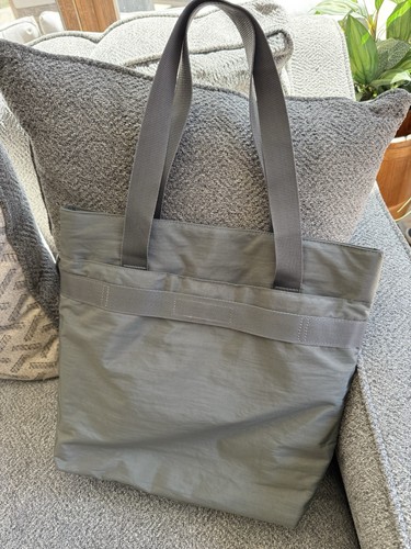 Bolso de Mano Baggallini Gris Nylon Viaje Bolso de Hombro Se Conecta a la Asa del Equipaje - Imagen 4 de 15