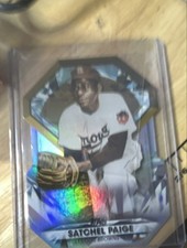 2022 Topps Series 1 - Diamond Greats Die-Cuts Satchel Paige #DGDC-11 Blue