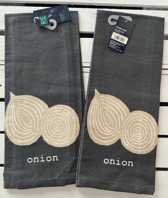 NWT set/2 RE Room Essentials Brand KITCHEN TOWELS 100% cotton ''onion''
