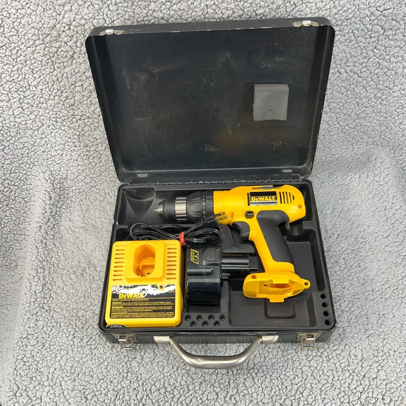 DeWalt DW974 12V 3/8 Inch Cordless Drill Driver