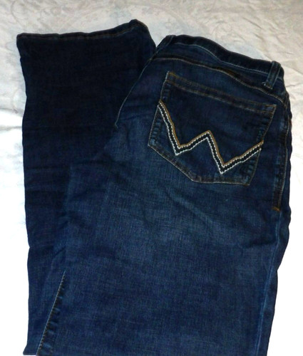 Wrangler WILLOW Ultimate Riding JEANS Boot Cut Womens Size 15 /33 x 34 Inseam