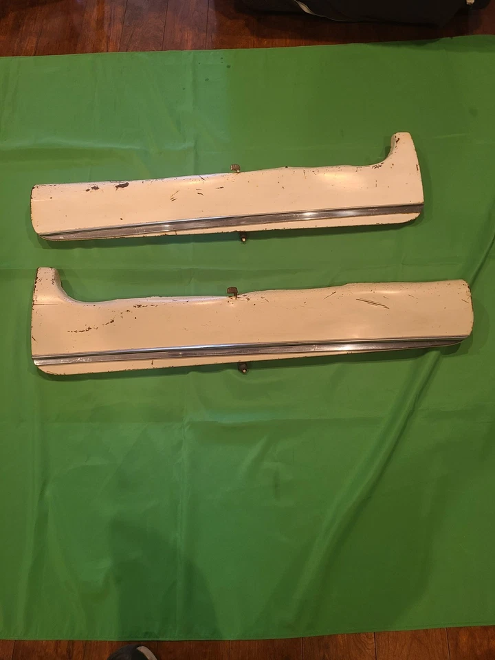 Cadillac 60 1959 especial solo faldones guardabarros originales buen usado difícil de encontrar Foto 3 de 4