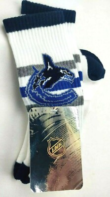 Vancouver Canucks NHL Socks   One Pair  NWT
