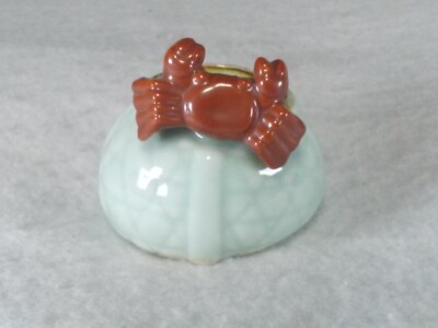 Crab Small container porcelain /　in Japan