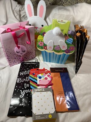5 Papyrus Gift Bags 1 Tissue Paper. 2 Gift Card Hders, 1 Bag, 1 TP &10 Blank Not