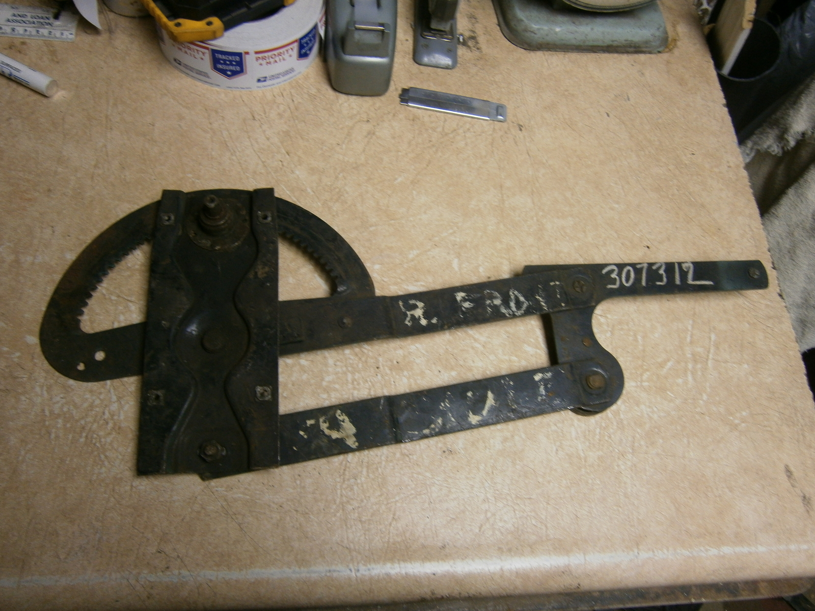 Studebaker 1953 1954 1955 Front Window Regulator 307312 Right Front