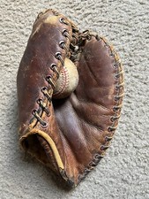 FERRIS FAIN MACGREGOR GOLDSMITH G153 BASEBALL 1ST BASE MITT PRO NATIONAL MODEL