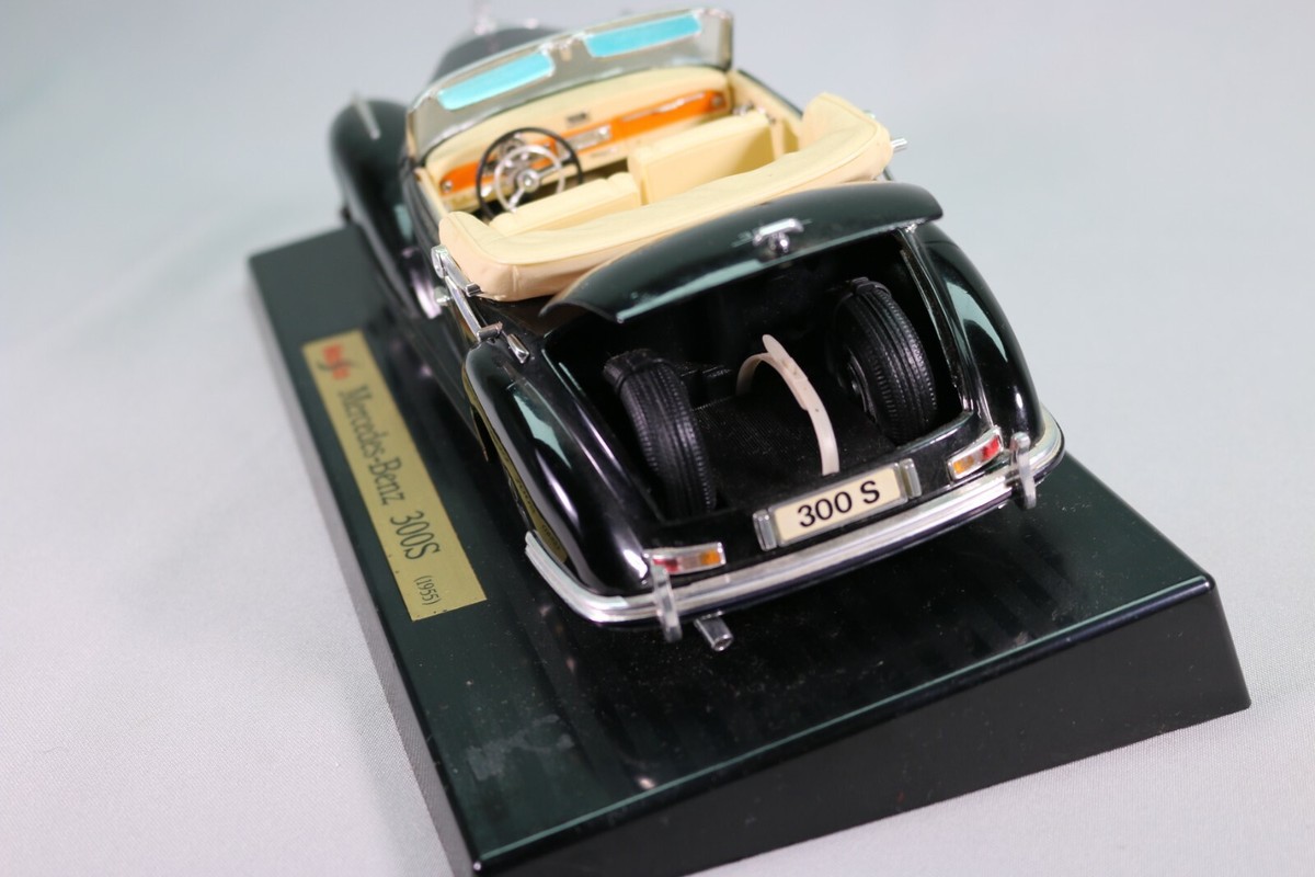 Maisto Special Edition 806B Mercedes 300S 1955 - 1/18 Occasion