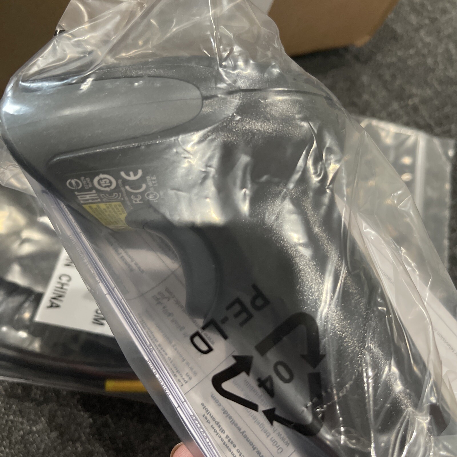 NEW -Honeywell Voyager 1250G Single-Line Hand-Held Laser Barcode Scanner.