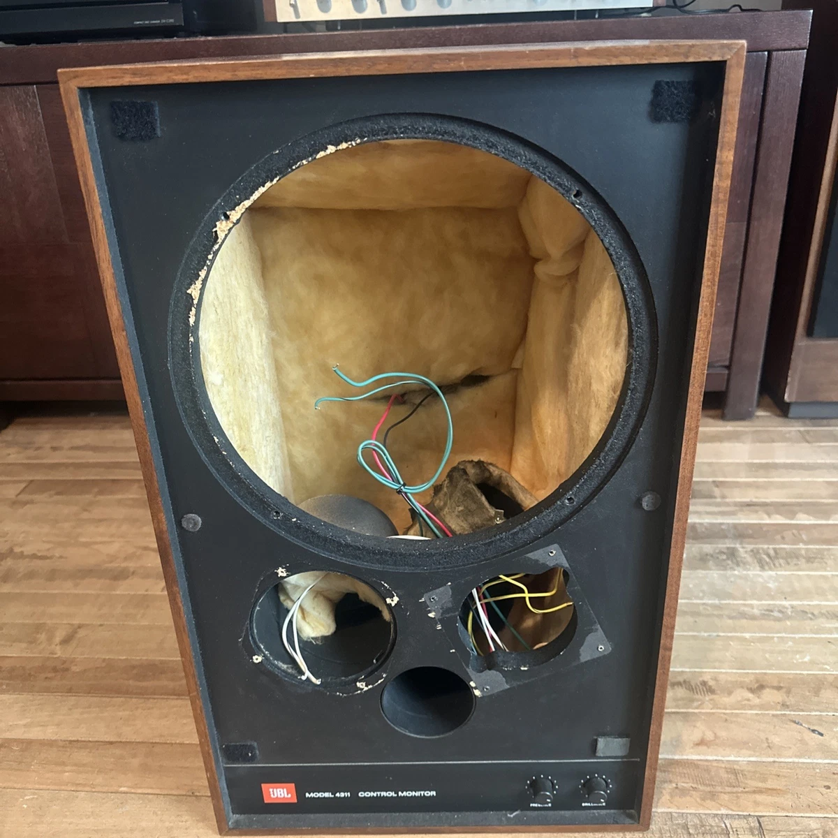 Preços baixos em Jbl 4311 | eBay Preços baixos em Jbl 4311 | eBay