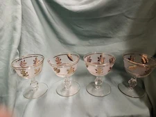 Libby Glass Gold Leaves Cocktail Glasses 4 1/4 Inch! Excellent shape! Set of 4