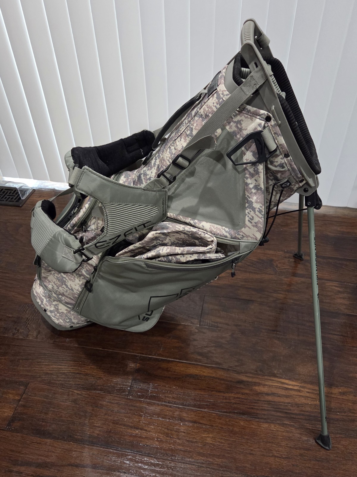 Sun Mountain 4.5 Desert Camo golf bag 14-way