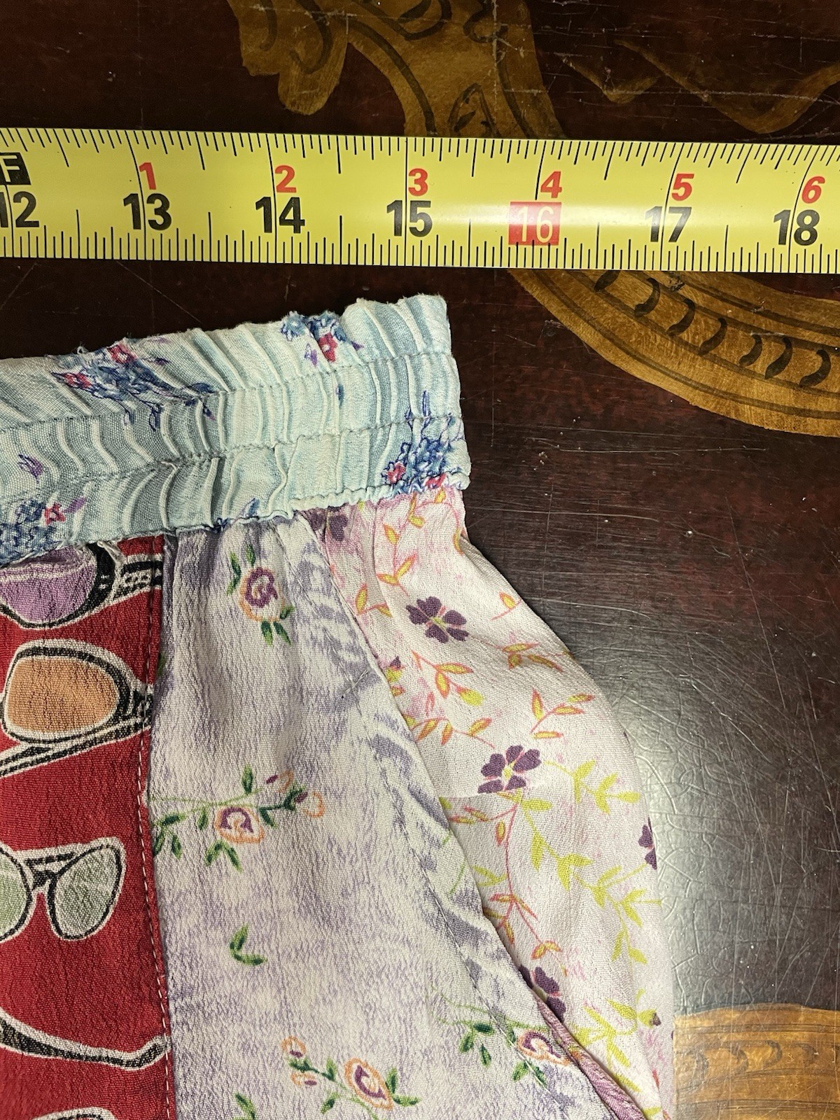 VTG Sacred Threads Patchwork Pull on Wide Leg Pan… - image 7