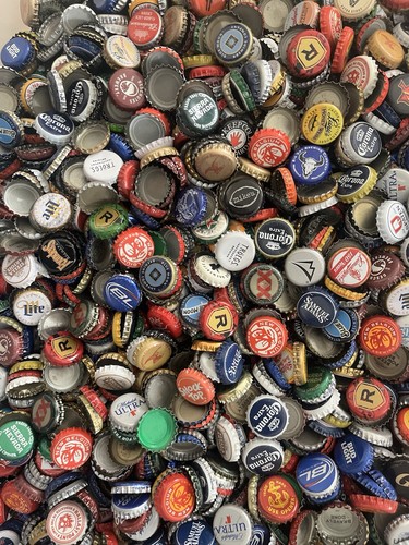 RANDOM 500 DOMESTIC/CANADA BEER BOTTLE CAPS. HUGE VARIETY (+200 DIFFERENT KINDS)