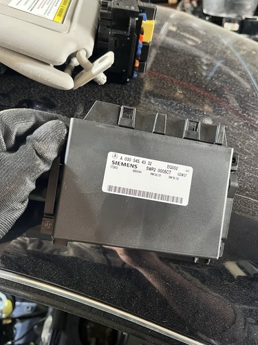 Mercedes-Benz CLK A209 C209 2003 Getriebesteuergerät TCU A0305454332