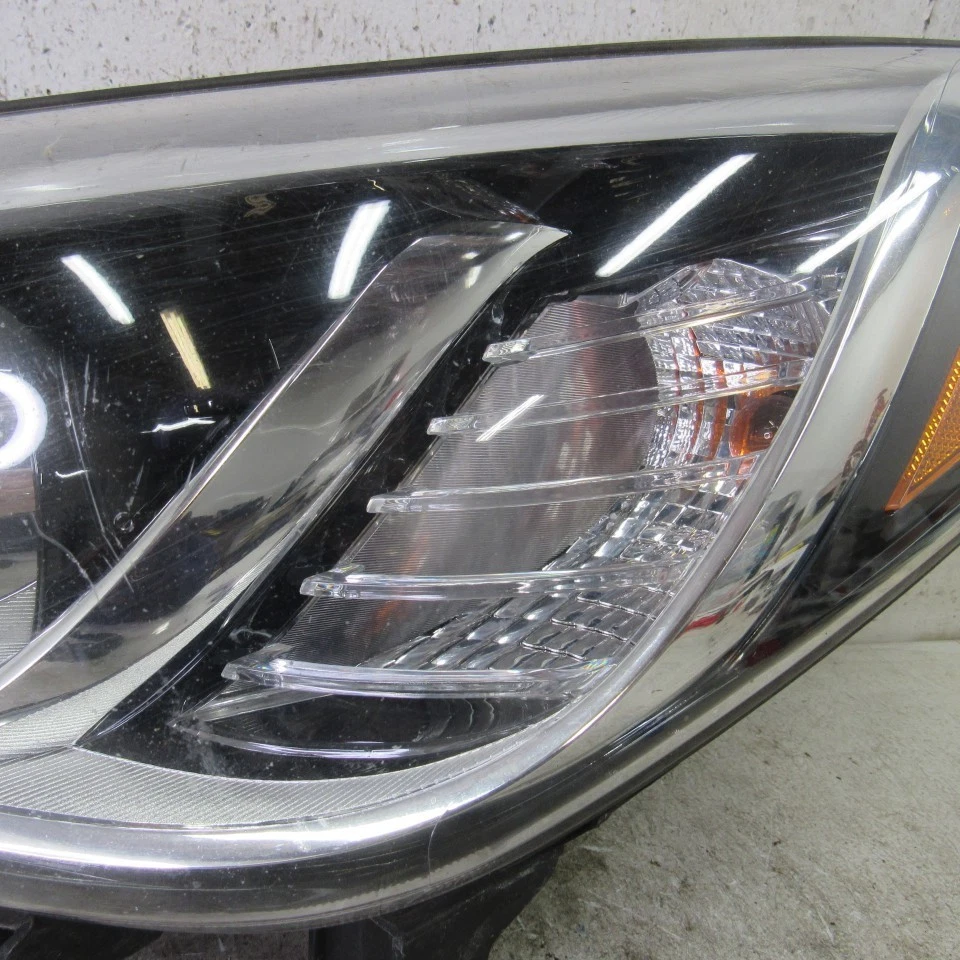 Faro halógeno izquierdo conductor Hyundai Sonata 2016 2017 (Estados Unidos) Foto 4 de 4