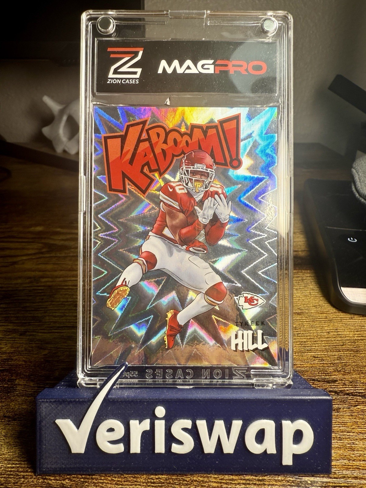 2020 Panini Absolute - Kaboom! Tyreek Hill #K-12 - Low Pop and CLEAN 🧼🧼