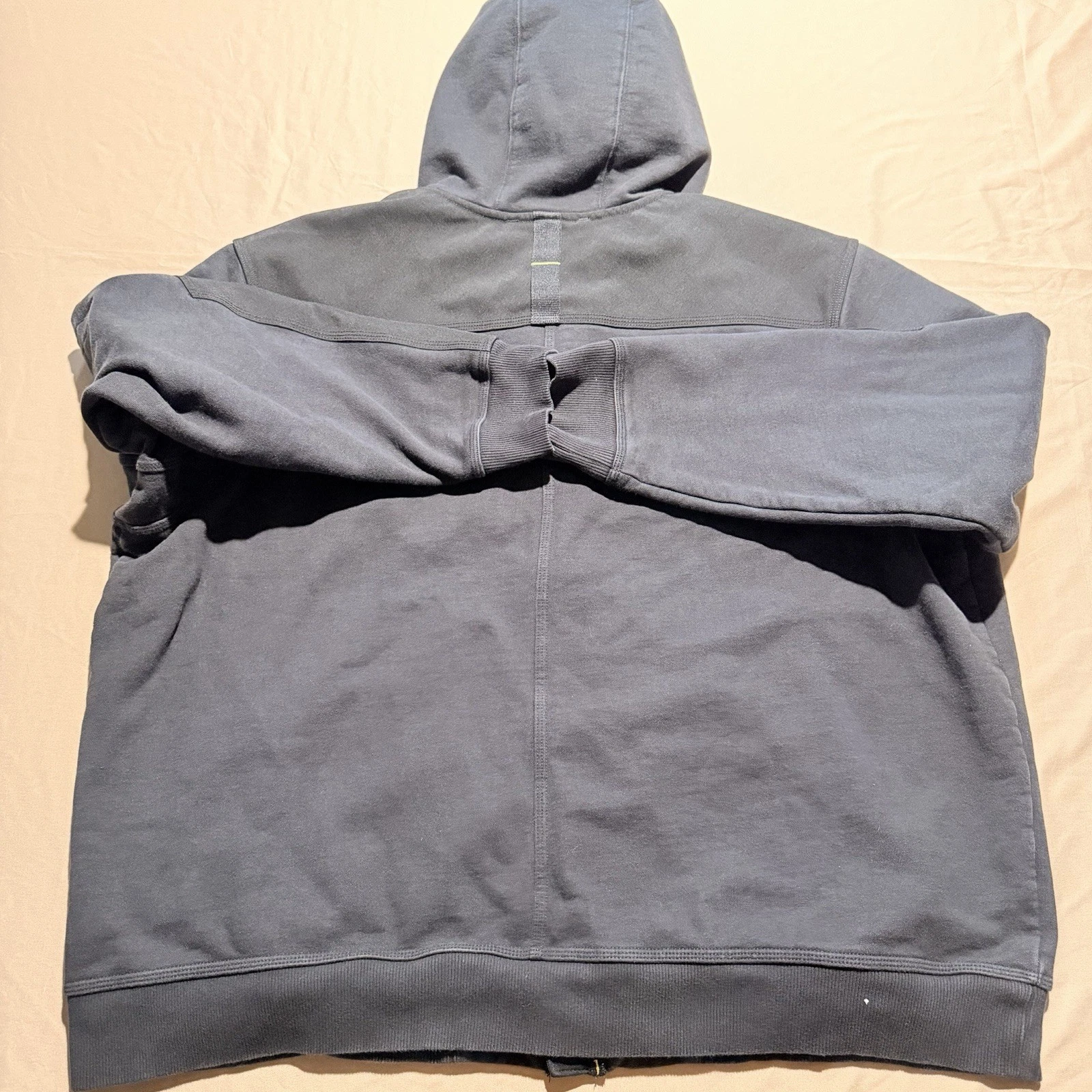 Duluth Trading Co Heavyweight hooded zip up sweatshirt, relaxed fit Men’s 2XL - product detail image 5