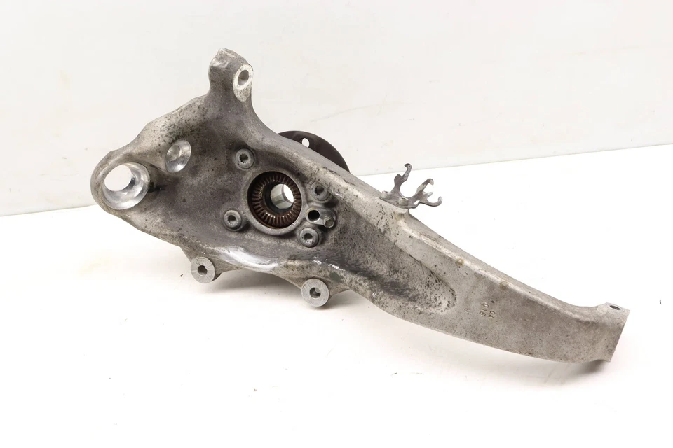 2010-2015 BMW 750I XDRIVE - Front Right Spindle Knuckle W/ Wheel Bearing - Image 3 of 4