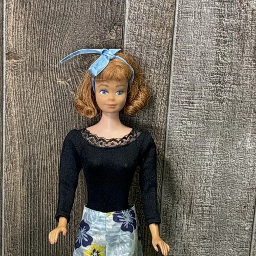 Vintage Barbie Midge Doll 1960s Mattel Red Hair w Outfit Heels