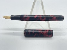 MAYFAIR USA 14K Gold Nib Red Pearl Small Lever Fountain Pen