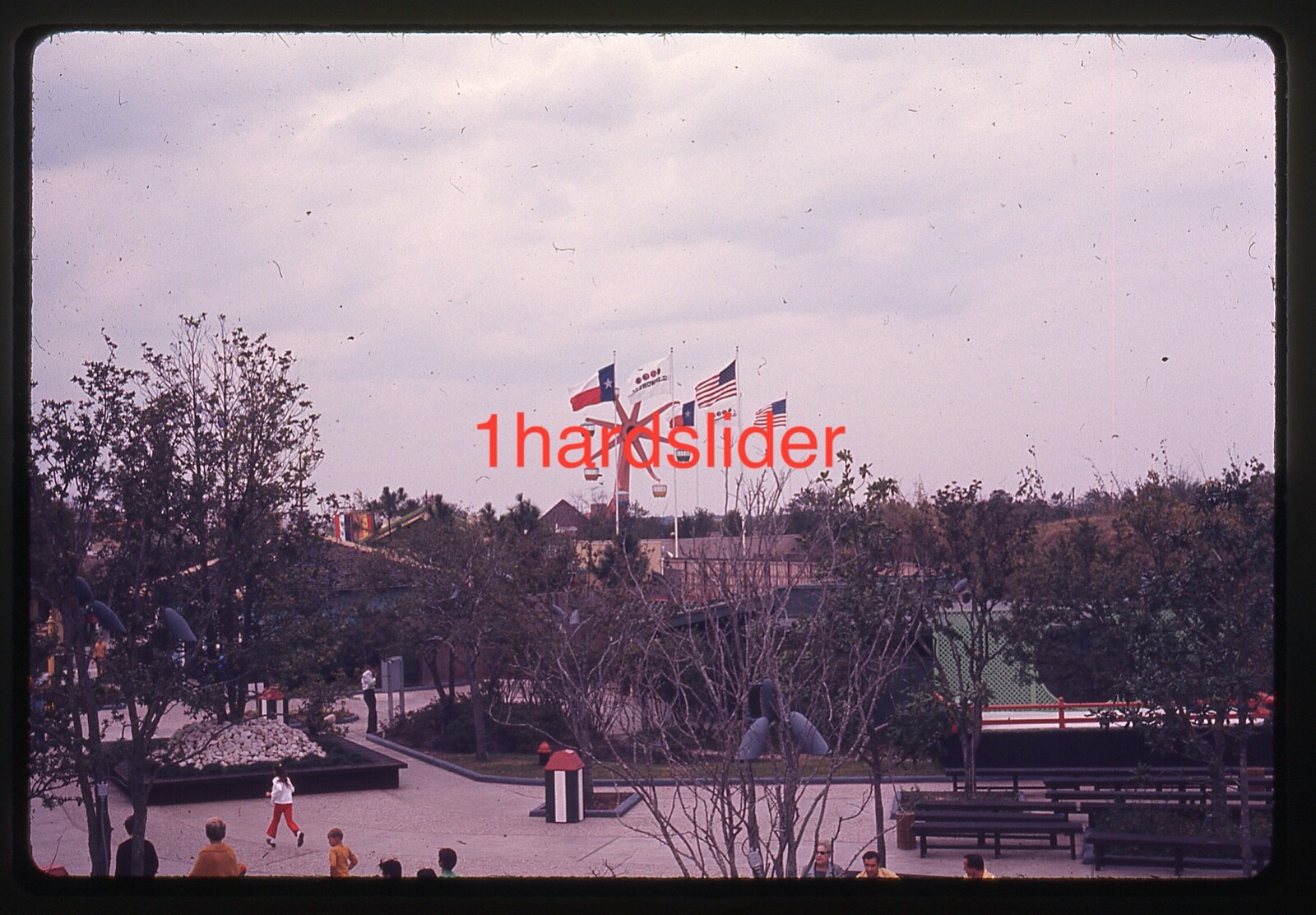 Picture 1 of 3
