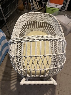 Antique Deals Vintage Wicker Baby Bassinet ANTIQUE WHITE WICKER