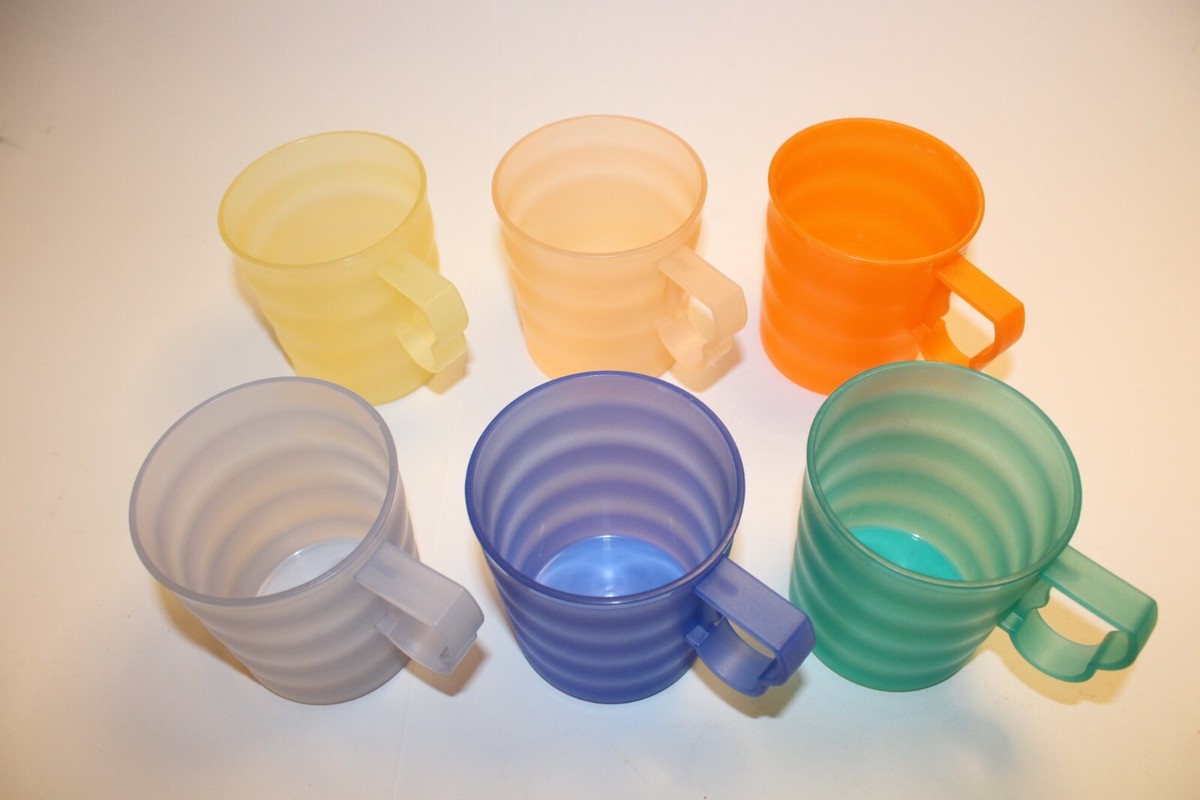 Tupperware Junge Welle Tasse 3574 350 ml ohne Deckel J25 Trinkbecher mit Henkel