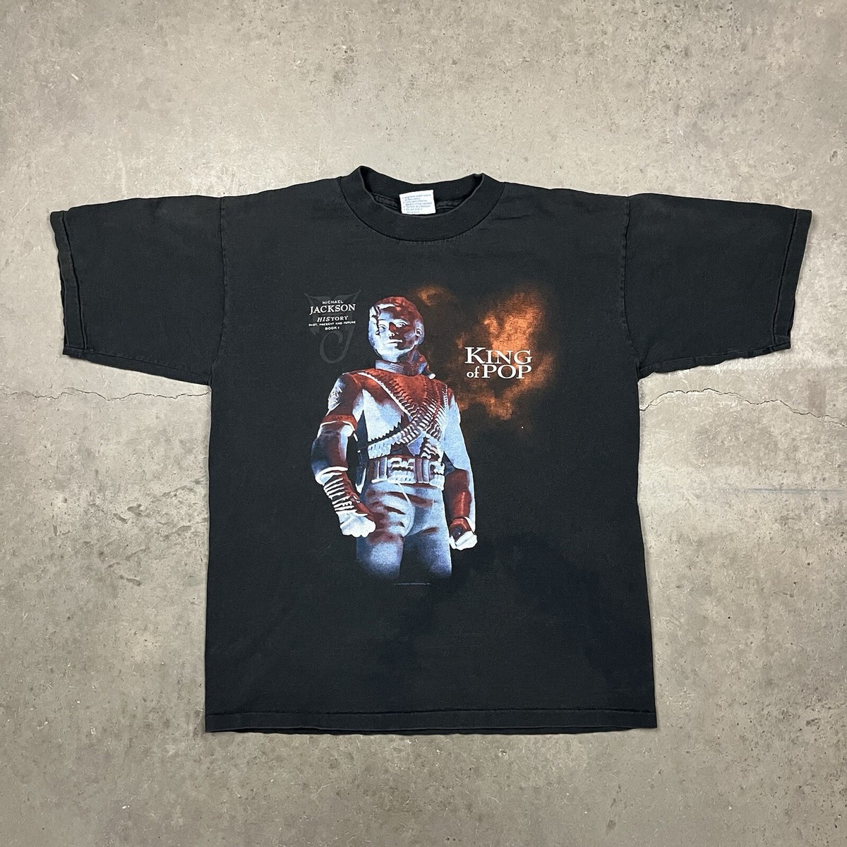 King of Pop MichaelJacksonTシャツ Vintage 90s Michael Jackson King Of Pop Faded Graphic T