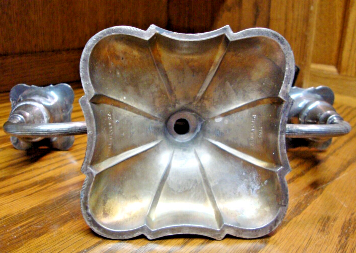 Poole Silver Co. Candelabra Old English #5015 Silver Plate Poole Silver Co. Candelabra Old English #5015 Silver Plate