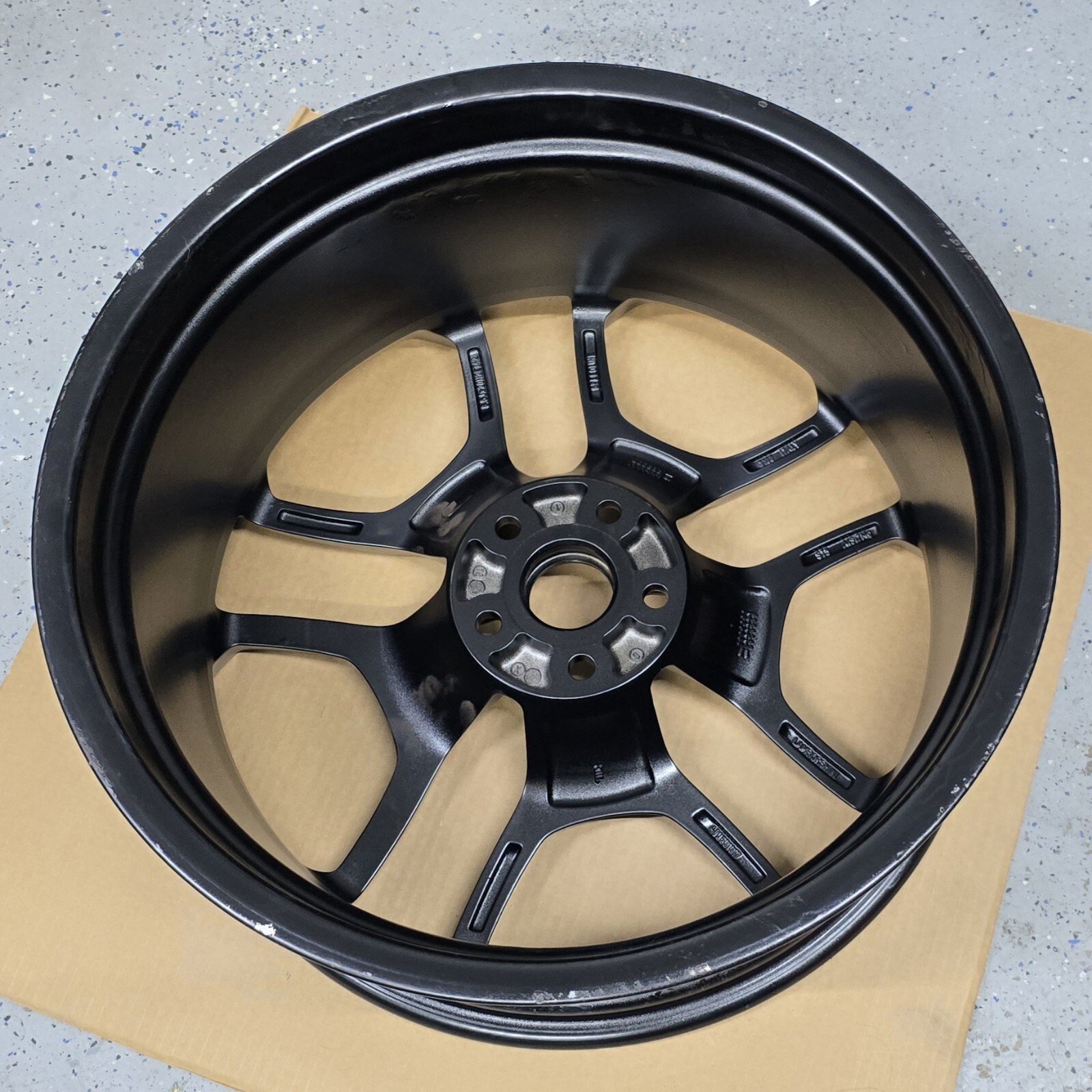 Lamborghini Huracan 20'' Front Diamond Black Wheel Rim 8.5JX20H2 4T0601017AL OEM