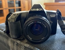 Minolta Maxxum 3000i camera kit w original strap, lenses, flash, bag,  more 