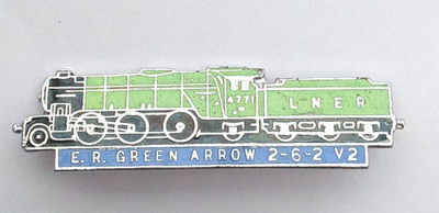 Dampflok E.R. Green Arrow 2-6-2 V2 Emaille Eisenbahn Pin Anstecker.   PB8-1597