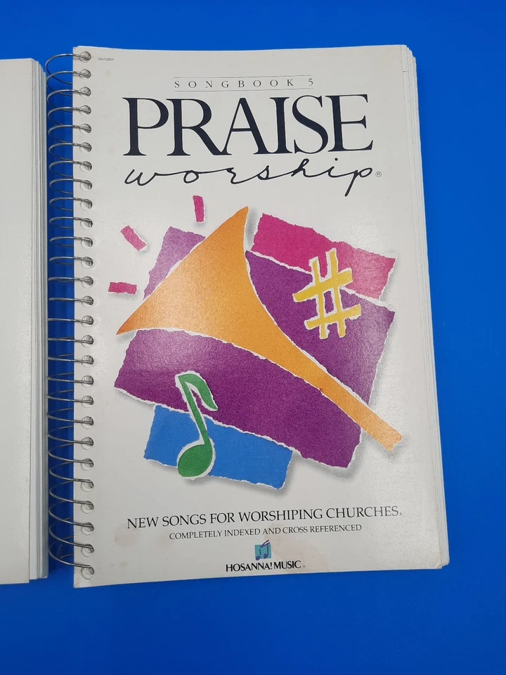 Hosanna Music Praise Worship Songbooks 4 & 5 Spiral-bound (2 Book Lot) VTG - Image 3 of 4