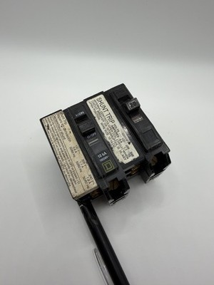 (Lot of 2) Square D QOB1201021 20A 120V 1P Bolt-On Circuit breaker W/ Shunt Trip