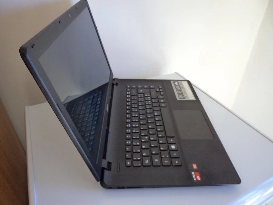 NOTEBOOK ACER ASPIRE ES 15 ES1 521 - Immagine 3 di 4