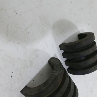 Suzuki VZ 800 Marauder Tank Pads Fuel Tank Mounting 71724 | eBay