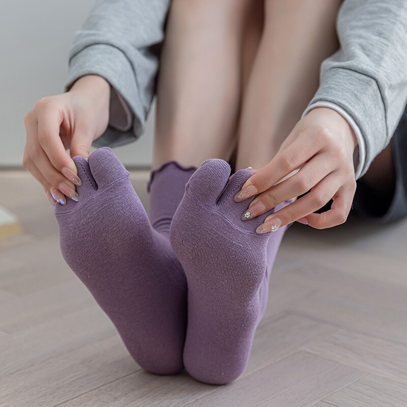 ◆ojos◆ Layered Tabi Toe Socks  Ivory 23SS-AC02-IV 613cCYWnp8L._SY350_QL65_.jpg