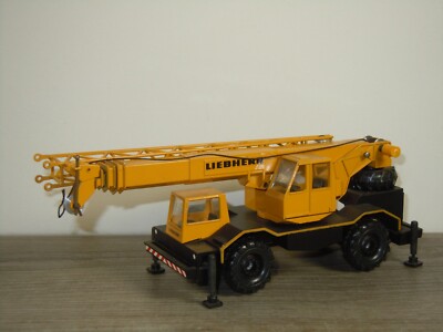 Liebherr Crane Truck - Conrad 3076 Germany 1:50 *60664