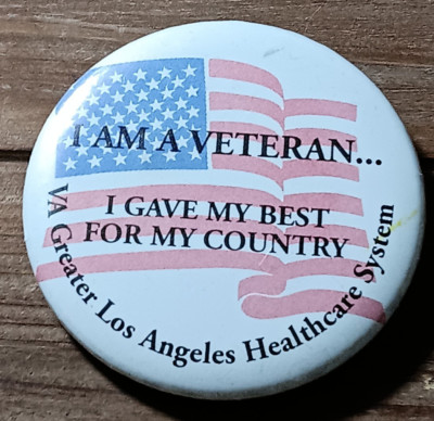 Pinback Button I am a Veteran I gave My Best for My Country 2.4'' American Flag
