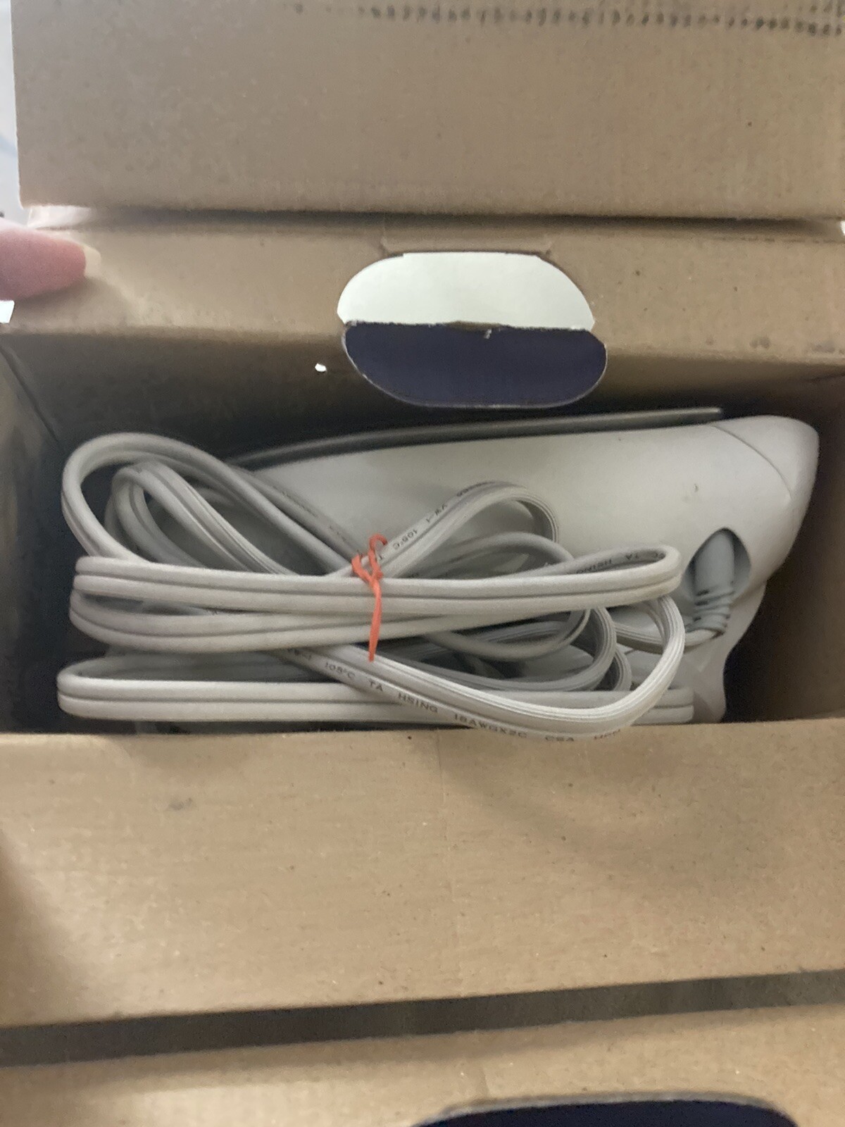 Philips Norelco Compact Voyager TR100 Travel Iron