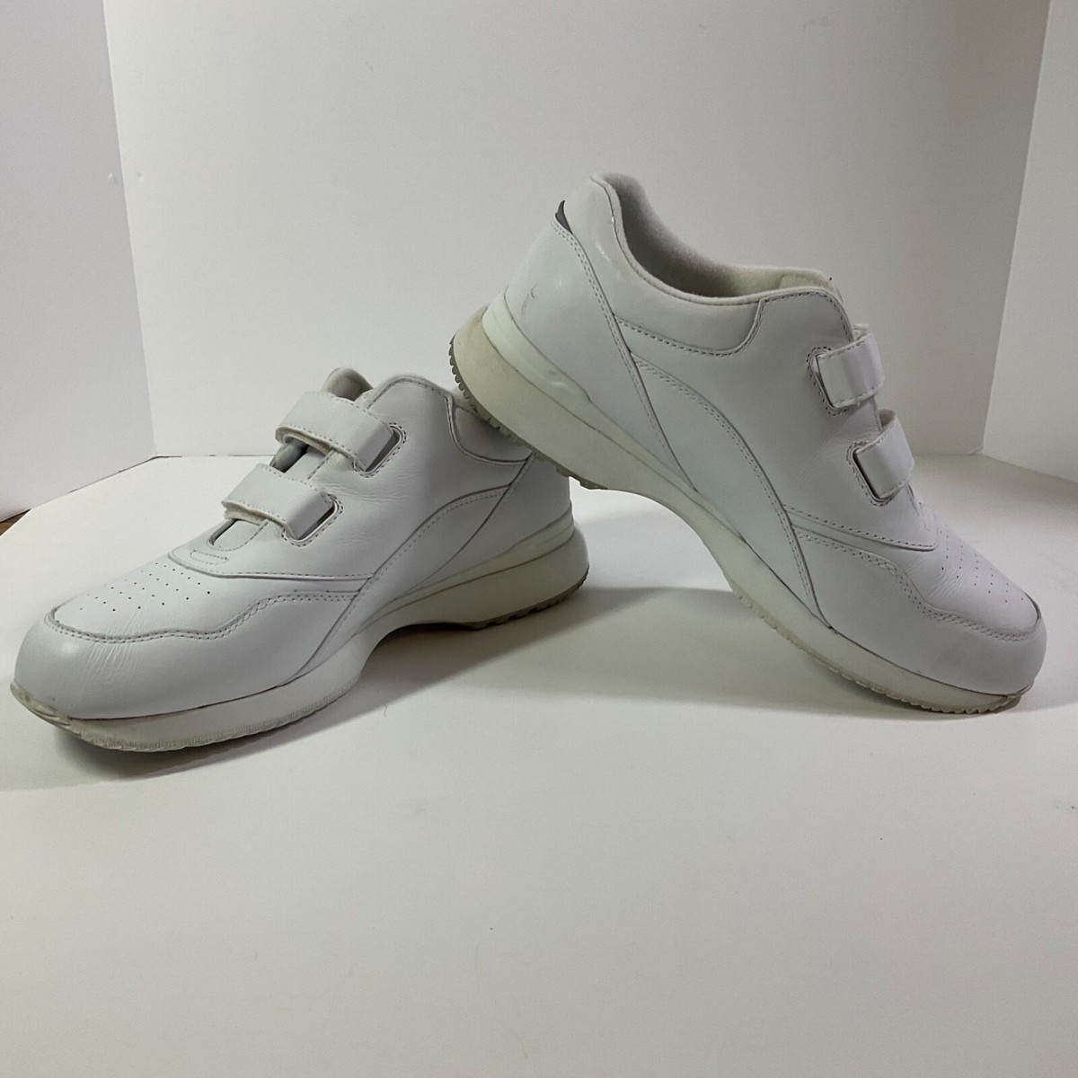 Propet Tour Walker Strap W3902 white Leather Sneakers Womens Size
