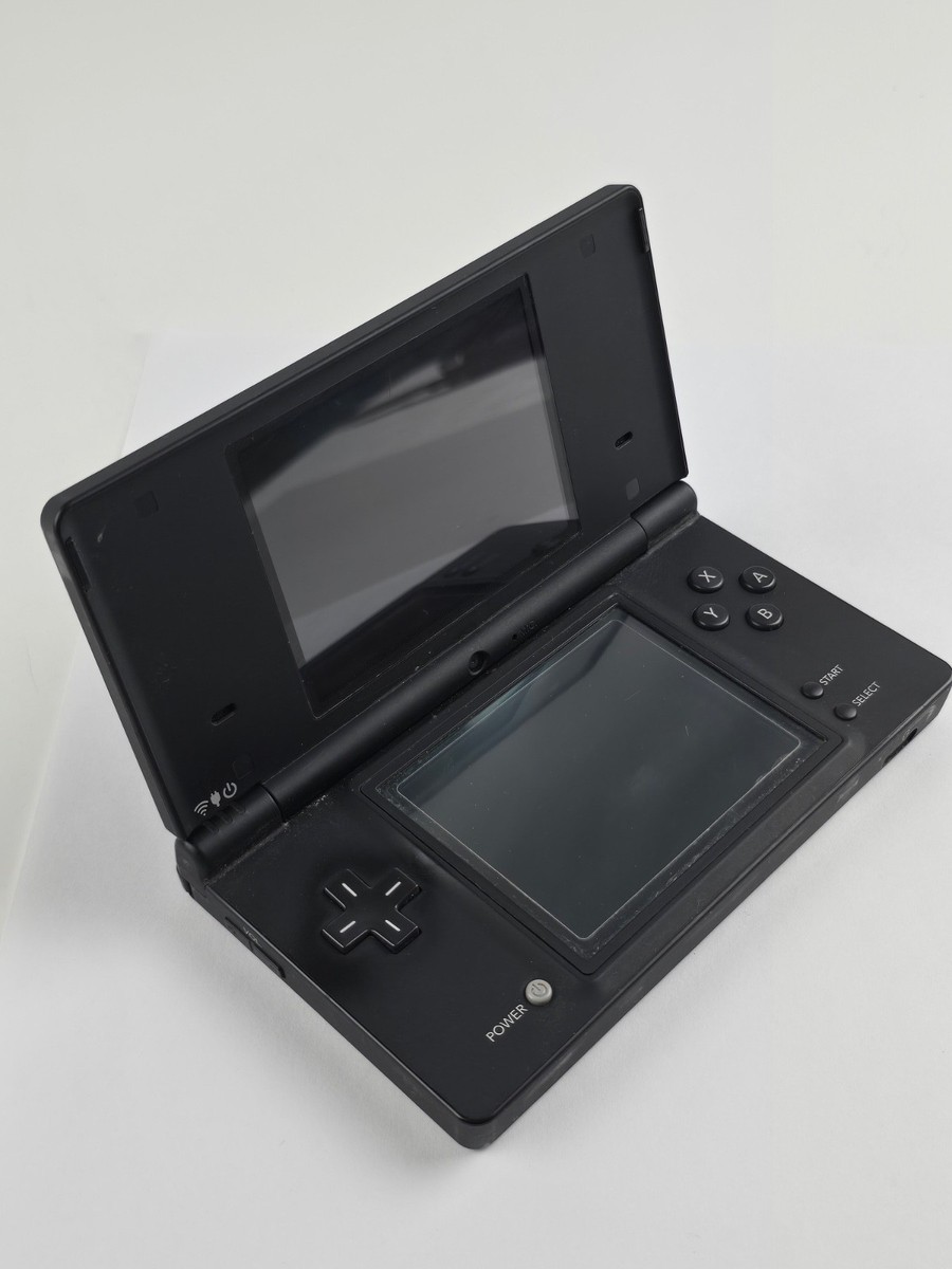Nintendo DSi TWL-001 Black handheld system w/ Mario Kart -needs