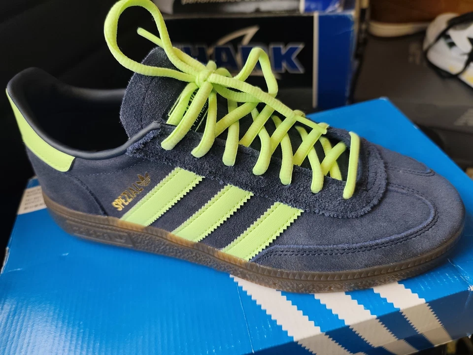 Destockage Baskets Adidas Spezial Mixte  Homme Femme 41 1/3 Bleu Nuit Navy  - Photo 2/4