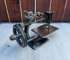 VTG**RARE** 1850-60 A.F. JOHNSON & CO. CAST IRON HAND CRANK SEWING MACHINE. NICE