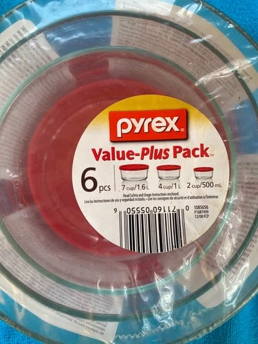 Pyrex Value-Plus Pack. 6pcs. 3 bowls with lids. BRAND NEW. 7, 4 & 2 cup bowls.