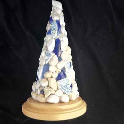 Stunning Seashell Christmas Tree 9 X 5''  Hand Made with Natural Beach Shells