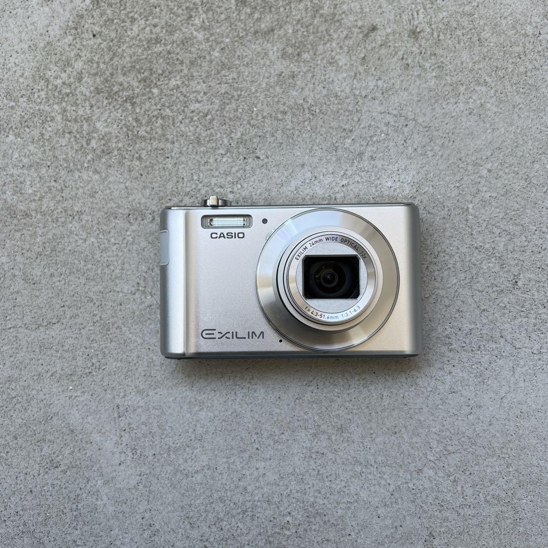 CASIO EXILIM EX-ZS180 digital camera silver