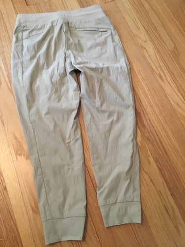 Athleta Pants~Sz 8~Brooklyn Joggers~Tan~Pull on~ Travel~Zip Pockets~Great - Picture 3 of 3
